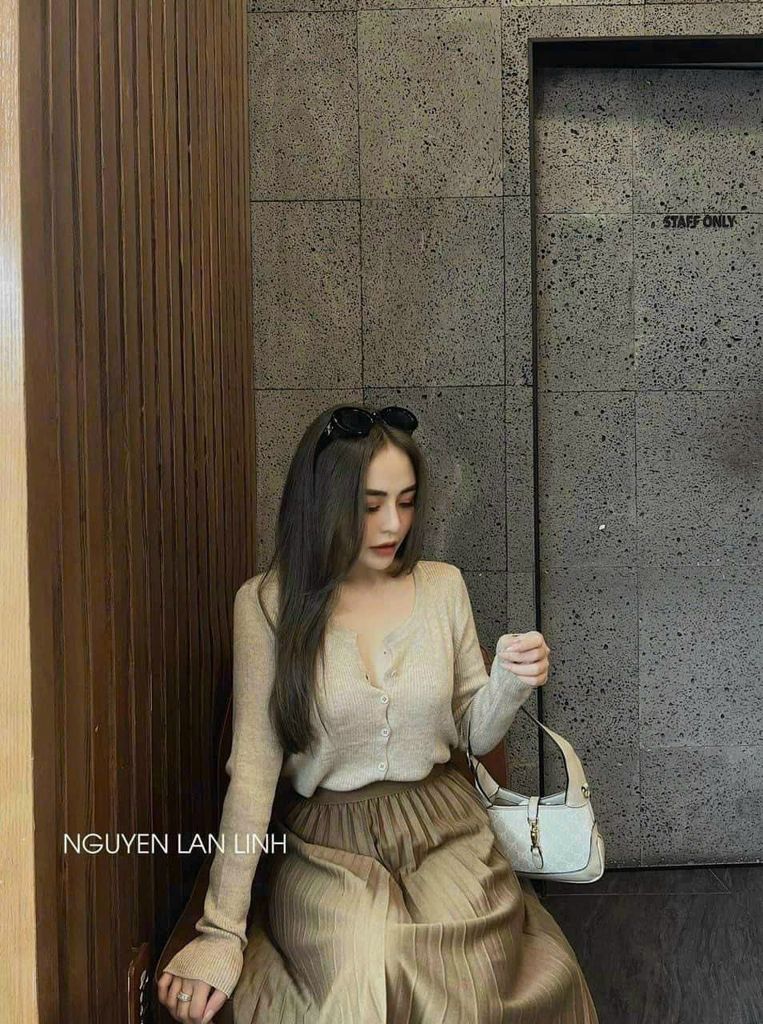 ÁO LEN TAY DÀI KHÔNG CỔ CÀI NÚT