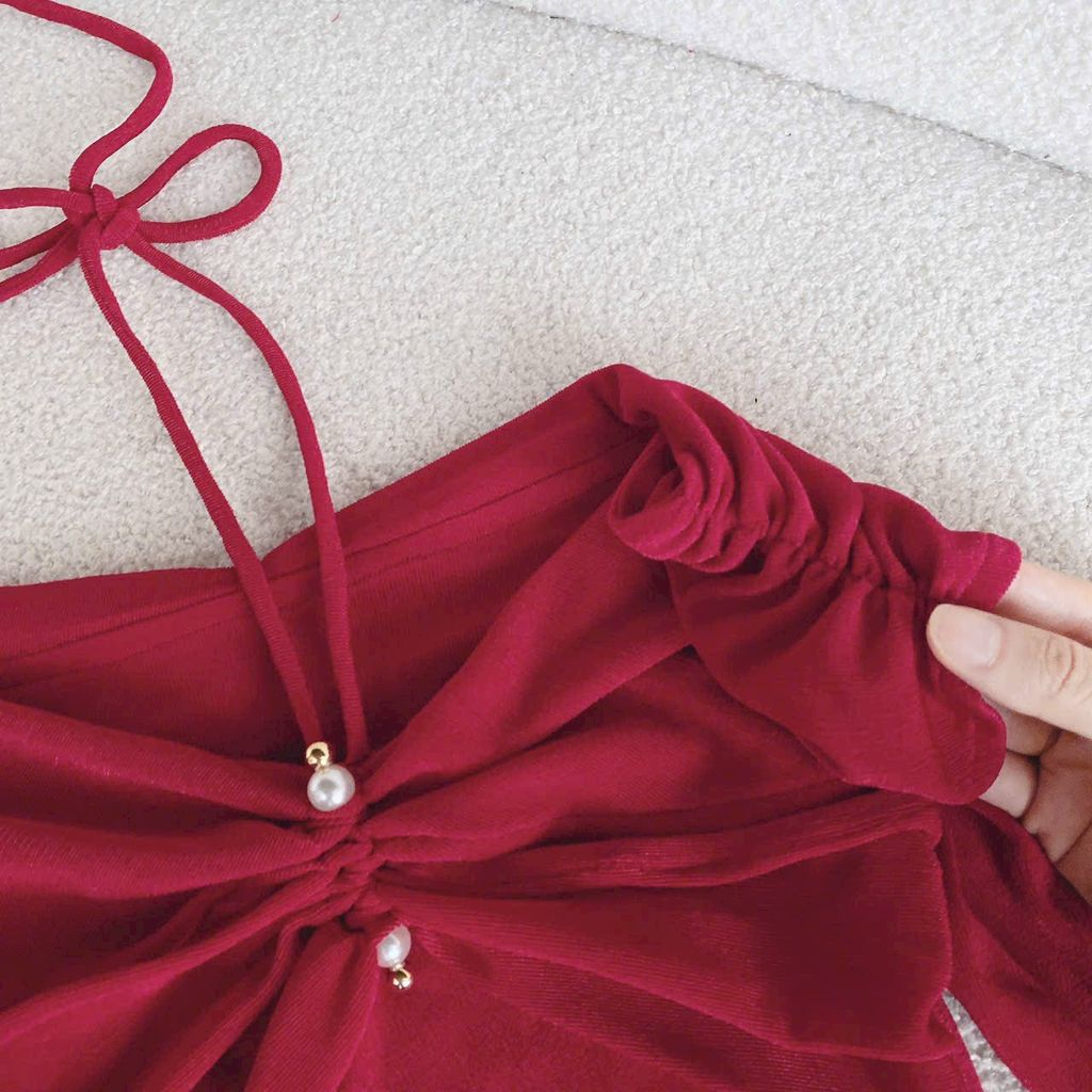 ÁO THUN TƠ ÓNG ĐỎ BẸT VAI DÀI TAY CỘT NƠ CỔ DÀY