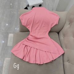 SET ÁO THUN GÂN CỔ TRỤ LỆCH TÀ KÈM CHÂN VÁY XÒE