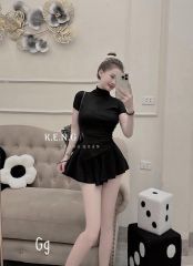 SET ÁO THUN GÂN CỔ TRỤ LỆCH TÀ KÈM CHÂN VÁY XÒE