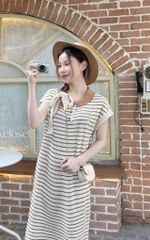 ĐẦM SUÔNG DÀI TỔ ONG PHỐI CỔ MÀU THÊU THỎ