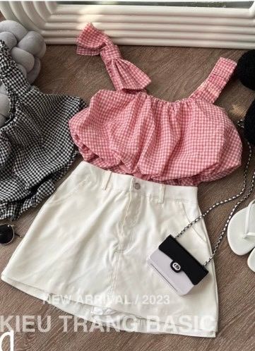 SET ÁO DÂY NƠ LỆCH CARO HỒNG KÈM CHÂN VÁY TRẮNG