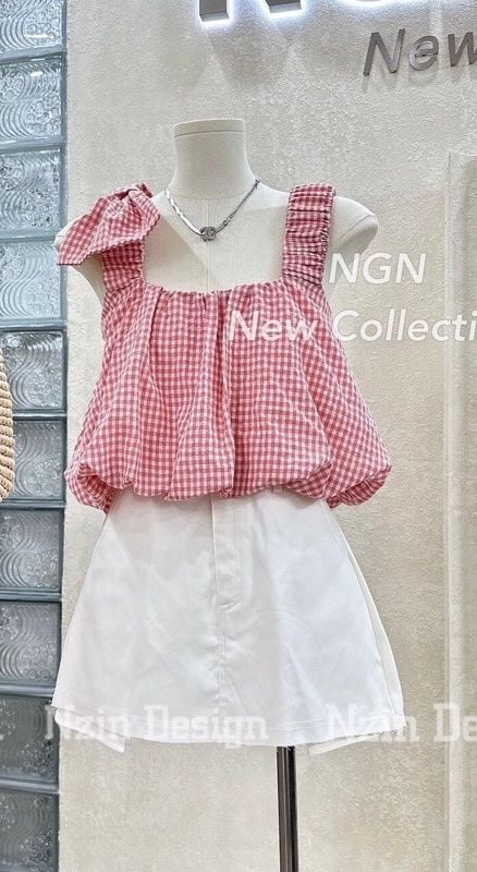SET ÁO DÂY NƠ LỆCH CARO HỒNG KÈM CHÂN VÁY TRẮNG