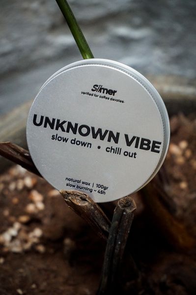  UNKOWN VIBE CANDLE BOX 100GR 