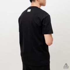 Áo thun đắp ngực Graphic