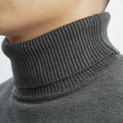 Áo len cổ lọ