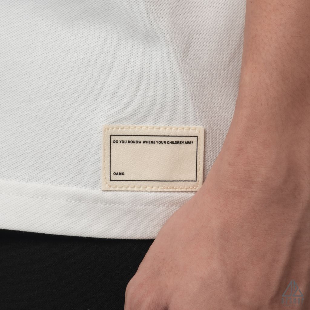 Polo form rộng phối viền vai kem