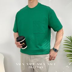 Áo thun vải gân sọc phối túi