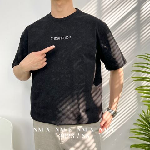 Áo thun wash thêu chữ AMBITION