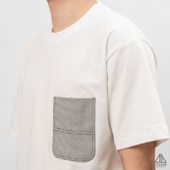 Áo thun phối túi jean