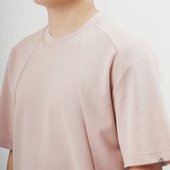 Áo thun cổ tròn may ráp