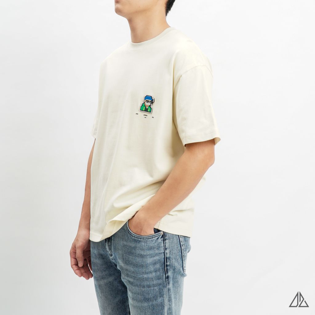 Áo thun cổ tròn in lưng PIXEL STYLE