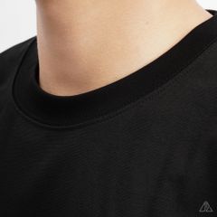 Áo thun cổ tròn in chữ nổi GGG
