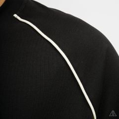 Áo thun cổ tròn phối viền eo