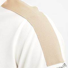 Áo polo phối viền vai