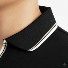 Áo polo phối viền cổ xẻ