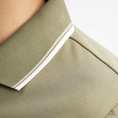 Áo polo phối viền cổ xẻ