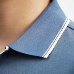 Áo polo phối viền cổ xẻ