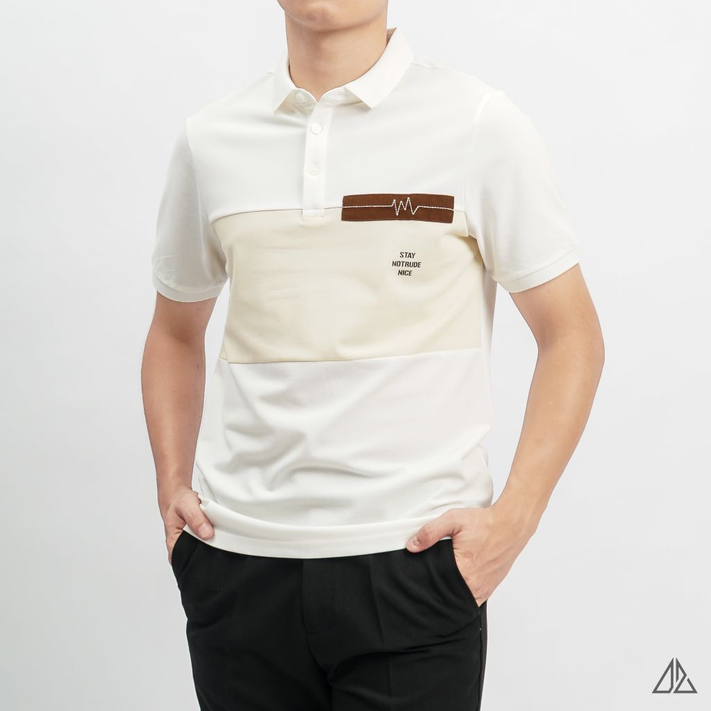 Áo polo phối ngực kem in chữ STAY NOTRUDE NICE