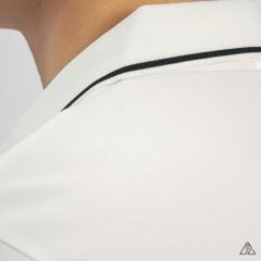 Áo polo viền cổ thêu ngực R