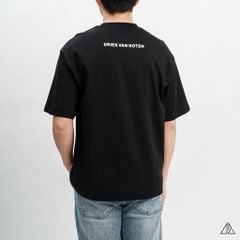 Áo thun cổ tròn thêu chữ RUBO