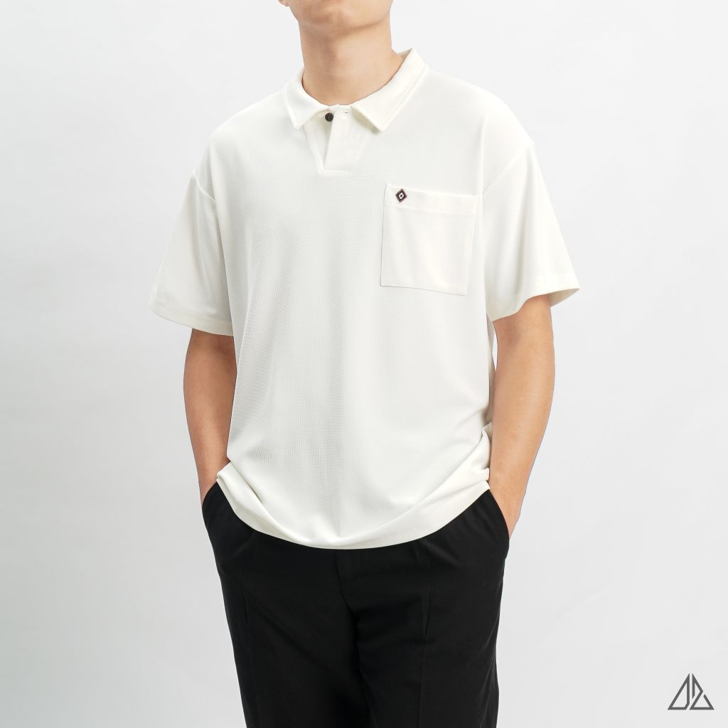 Áo polo fom rộng cổ V phối túi