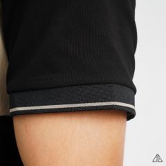 Polo đắp ngực kem túi sọc