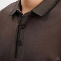 Áo polo bo phối viền cổ