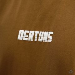 Áo thun ba lỗ in chữ DERTUNS