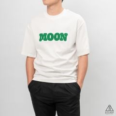 Áo thun thêu chữ MOON