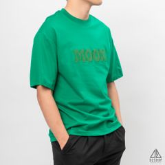 Áo thun thêu chữ MOON