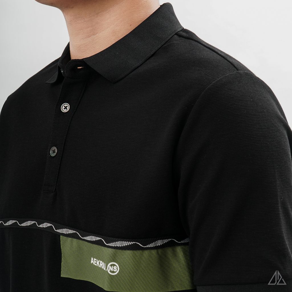Áo polo phối viền sọc ngực xanh