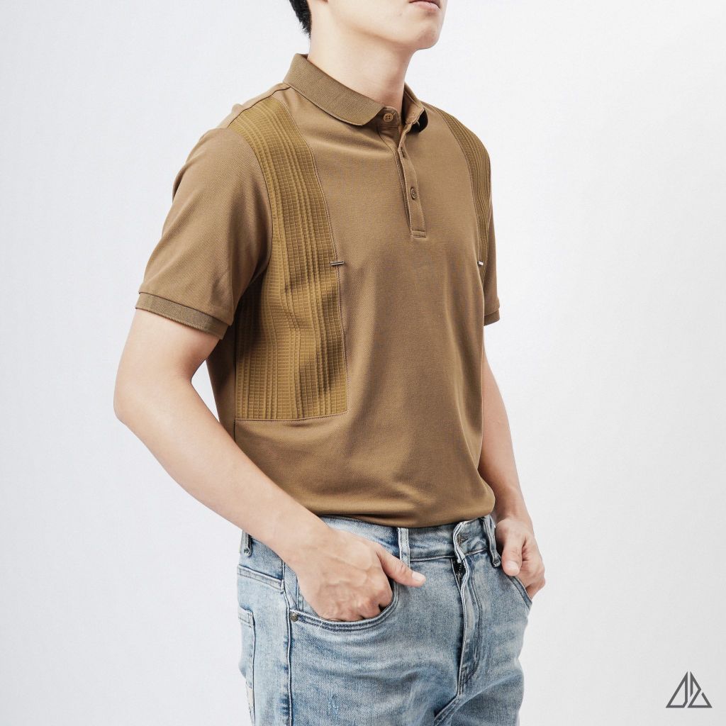 Áo polo phối vải nổi ngực