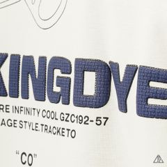 Áo thun cổ tròn thêu chữ RASKINGDYE