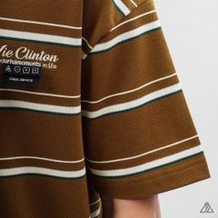 Áo thun cổ tròn vải gân sọc ngang