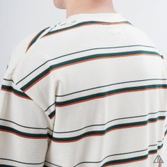 Áo thun cổ tròn vải gân sọc ngang