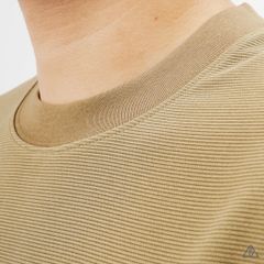 Áo thun cổ tròn vải gân thêu nón