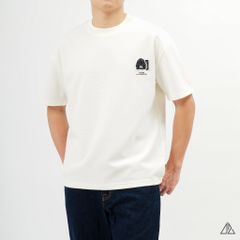 Áo thun cổ tròn vải gân thêu nón