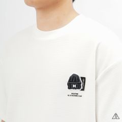 Áo thun cổ tròn vải gân thêu nón