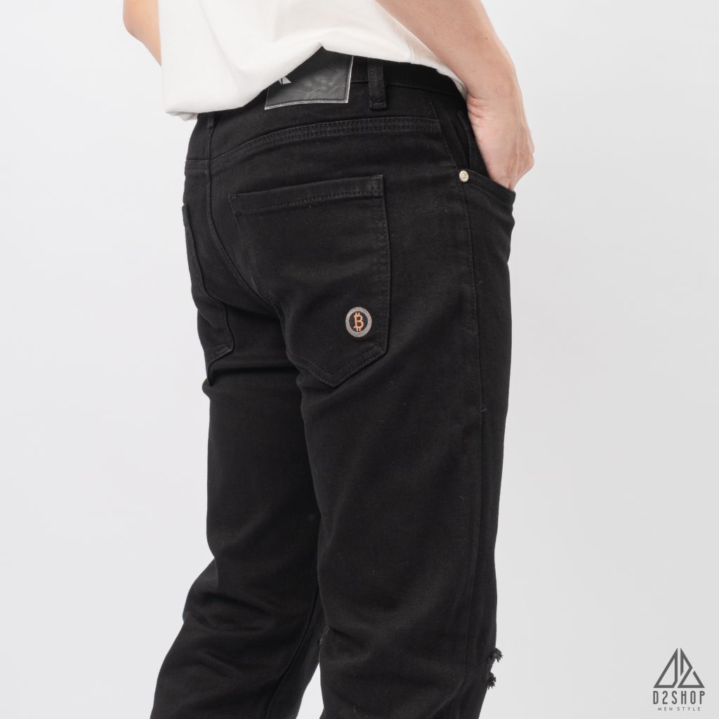 Quần jean đen rách gối DV226R