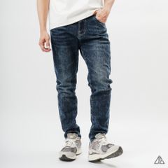 Quần jean xanh dập nổi túi DR