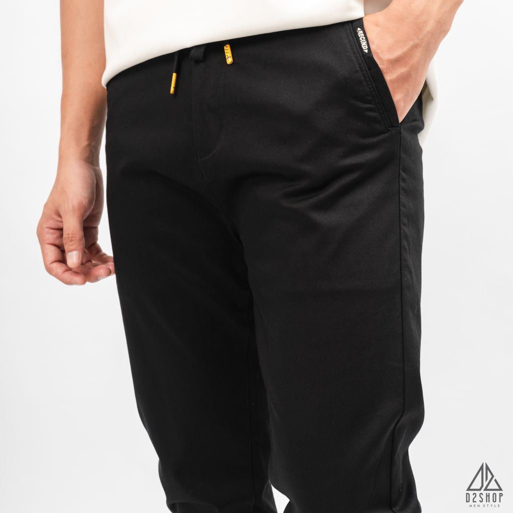 Quần jogger kaki thêu túi ARGOUIA