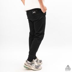 Quần jogger kaki thêu túi ARGOUIA