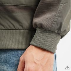 Áo khoác bomber nỉ sọc phối dù