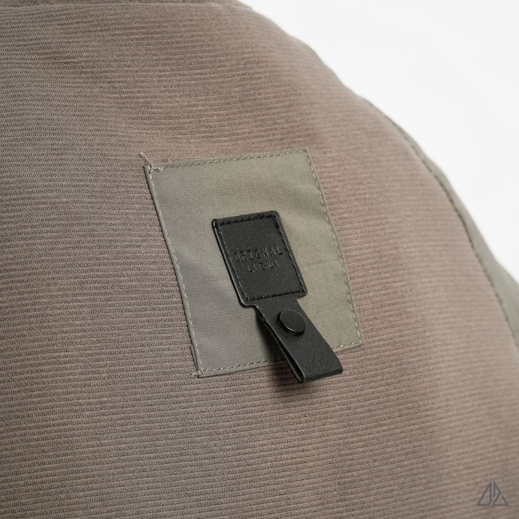 Áo khoác bomber nỉ sọc phối dù
