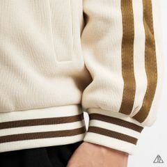 Áo khoác nhung cổ đúng thêu ngực GRNDEN