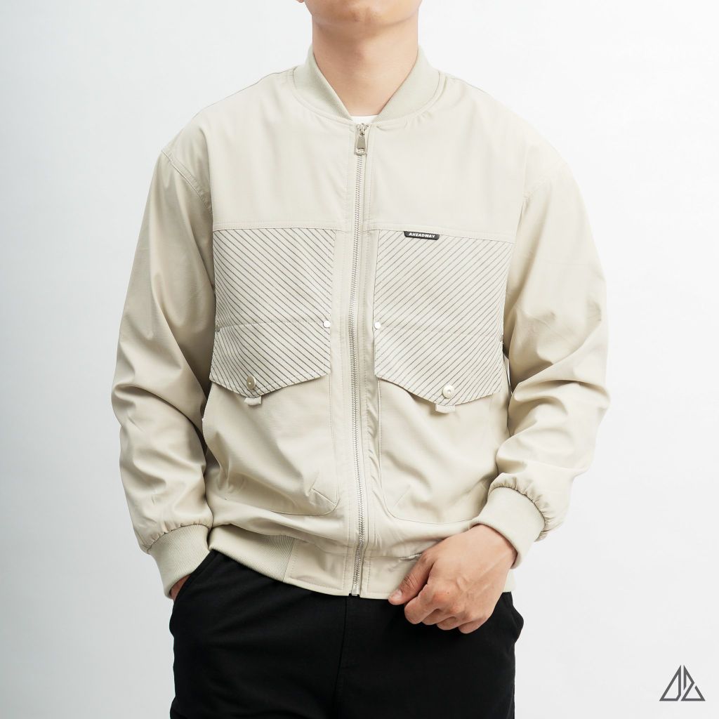 Áo khoác bomber phối túi sọc vải dù