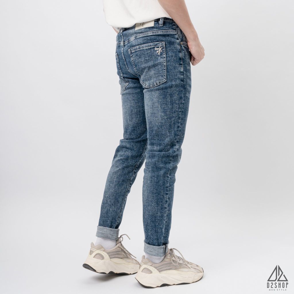 Quần jean xanh wash thêu túi DenX