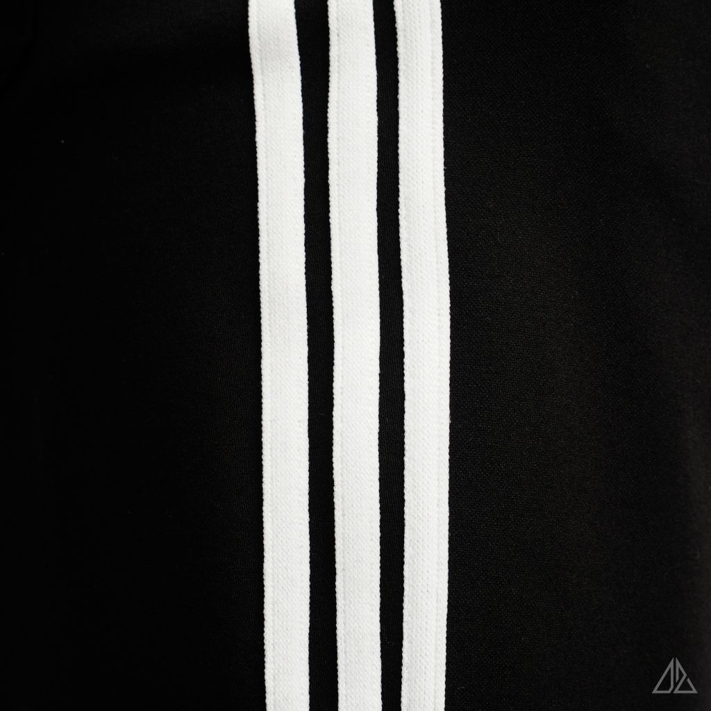 Quần đùi thun phối viền sọc