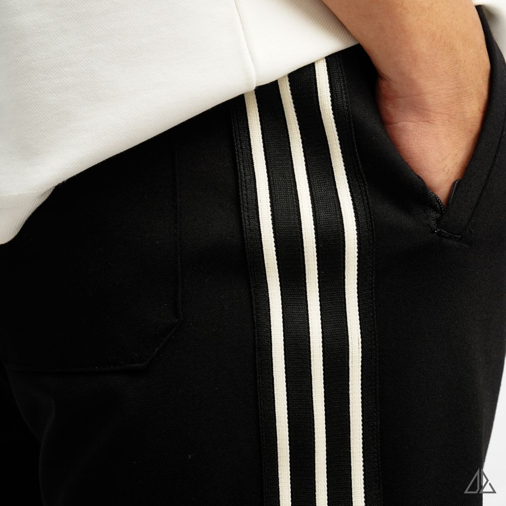 Quần đùi thun phối viền sọc